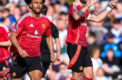 开云体育app-曼联主帅变阵大放权，助球队重拾胜利