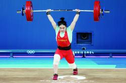 开云体育在线-关于举重比赛场面火爆，中国选手力压群雄的信息