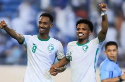 开云官网-南亚球队庆祝晋级决赛的胜利