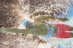 开云APP-双城记，突尼斯战术碾压里昂，卢卡库德甲争冠战展统治力