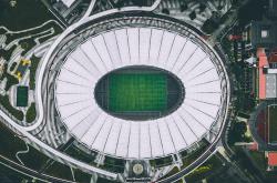 开云平台-森林狼全面压制凯尔特人，爱德华兹刷新纪录，新一代狼王崛起之夜