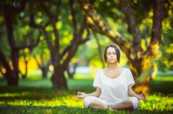 开云体育在线-拉沃尔杯逆转年终总决赛，梅德韦杰夫火热状态重塑网坛格局