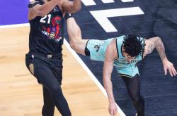 开云下载-猛龙内外线协作配合，取得五连胜稳坐东部第一的简单介绍