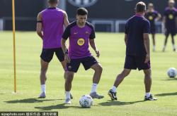 开云下载-网络直播火爆足球盛况，球迷热情高涨的简单介绍