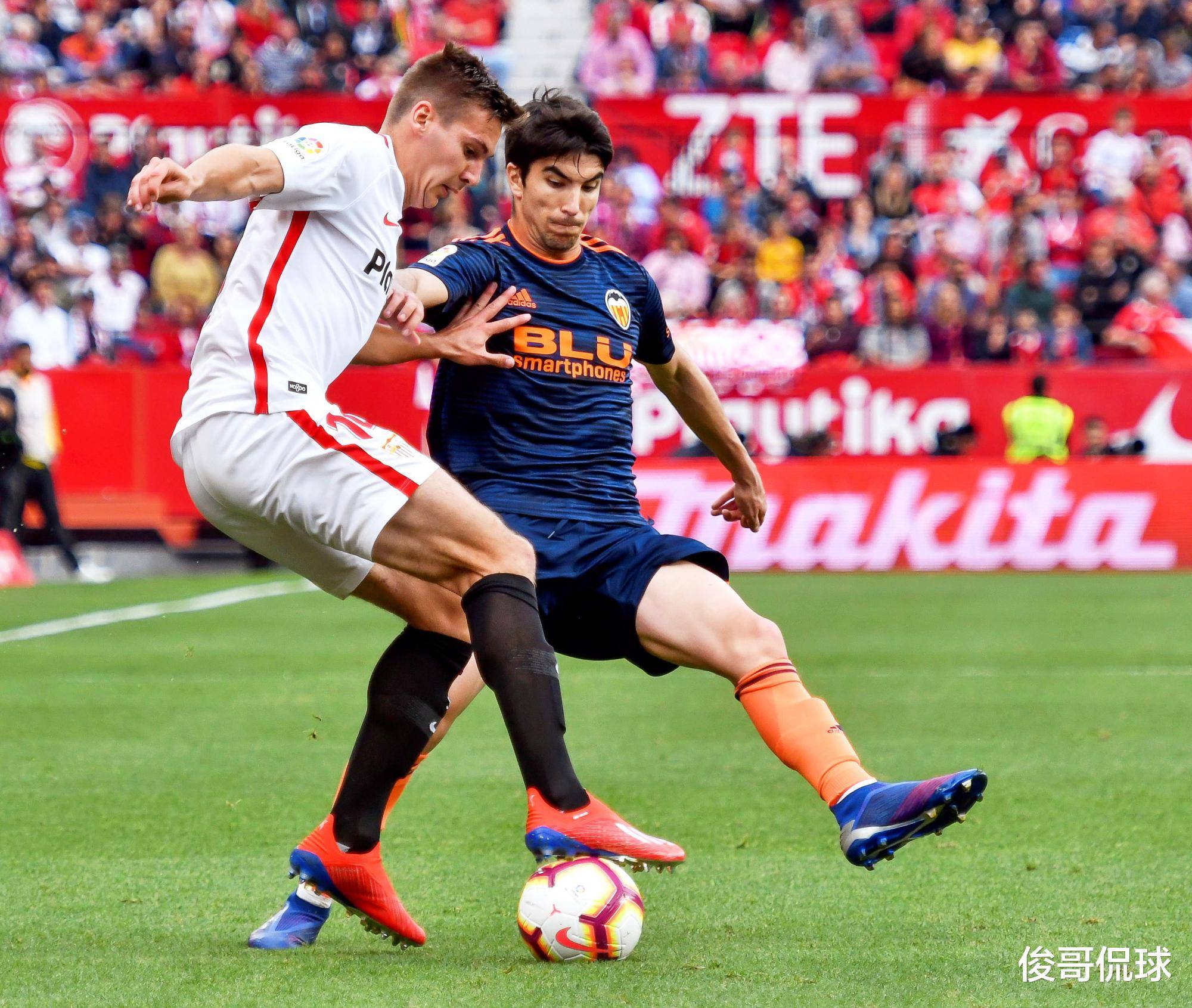 关于沃尔夫斯堡前锋神勇表现，下一轮比赛或再进球的信息