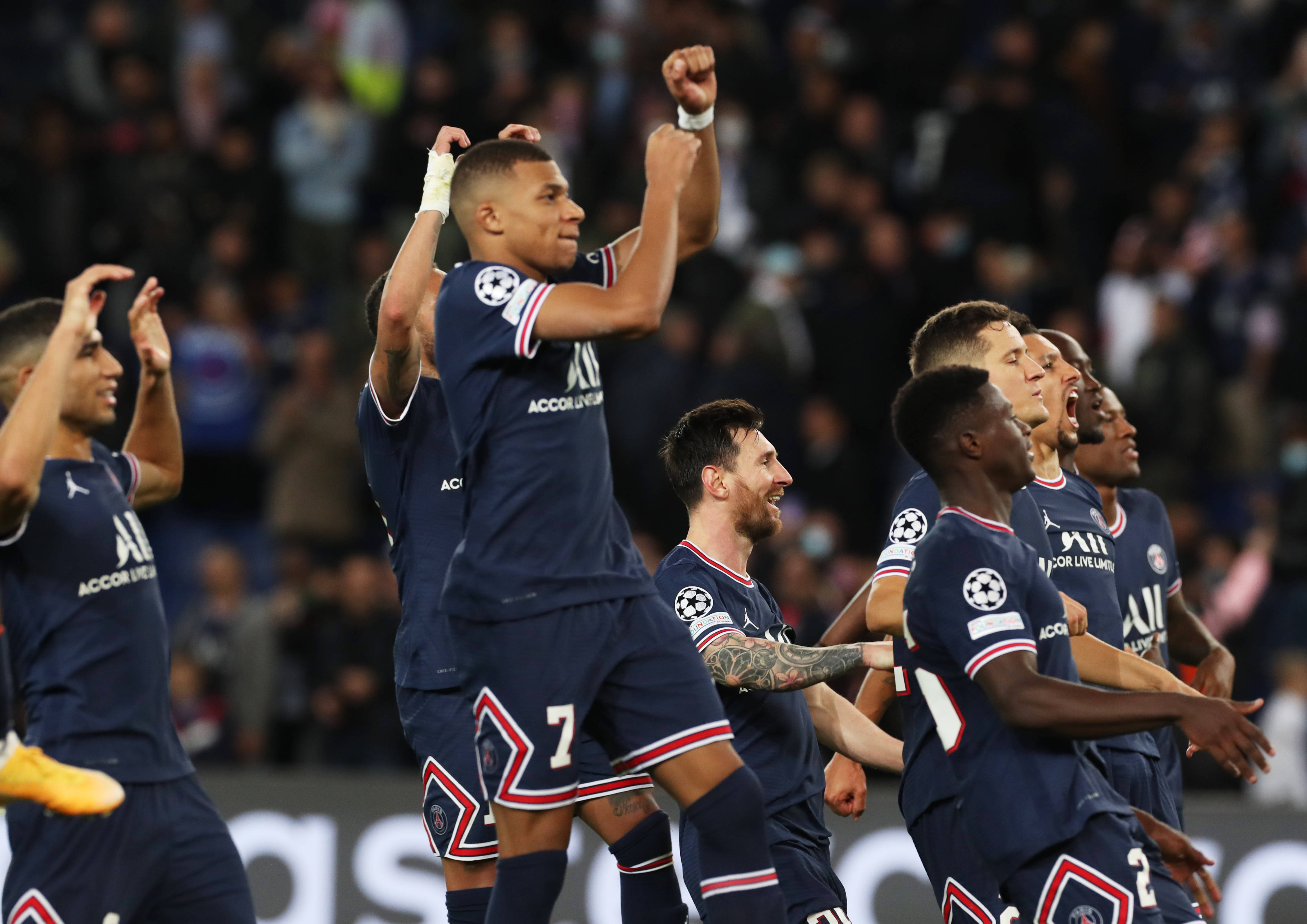 巴黎圣日耳曼再次获胜，榜首保持不变