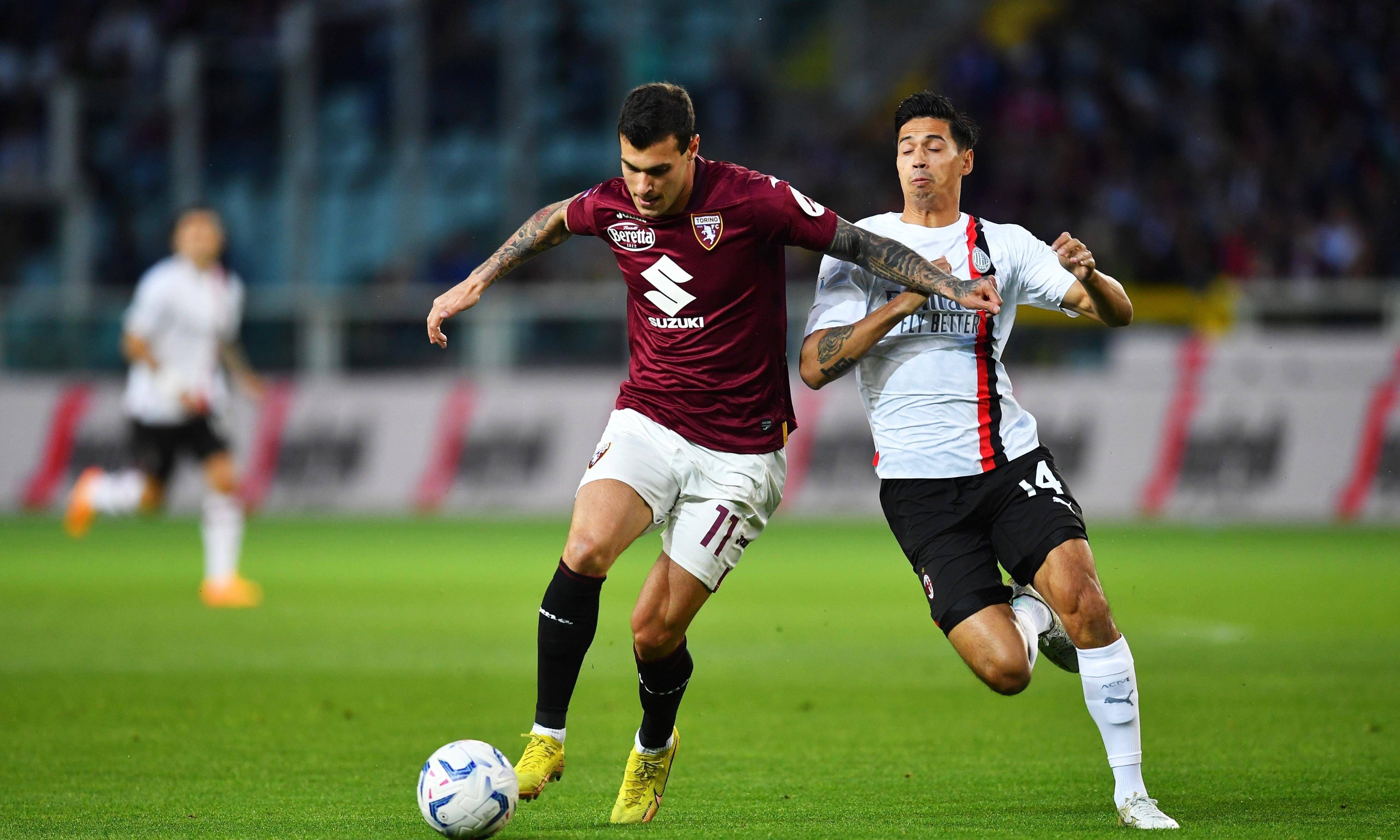 包含国米击败都灵，继续保持不败战绩的词条