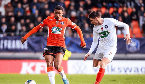 里昂不敌斯特拉斯堡，遭受惨败的简单介绍