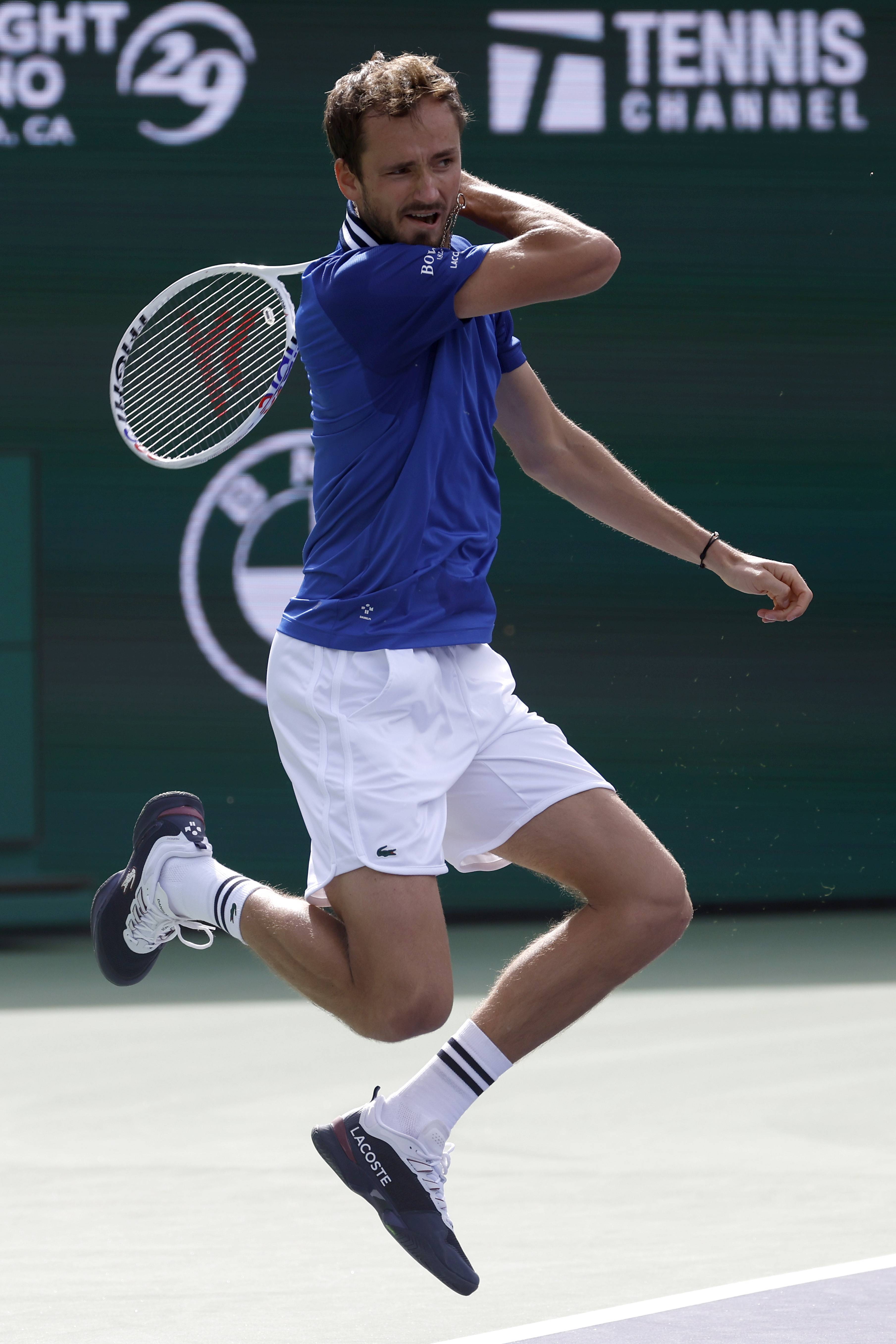 关于美国网球队横扫世界网球队，梅德韦杰夫制霸全场的信息