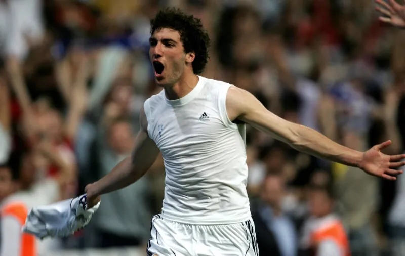 伊瓜因梅开二度,留洋西甲表现出色的简单介绍 伊瓜因梅开二度,留洋西甲表现出色的简单介绍